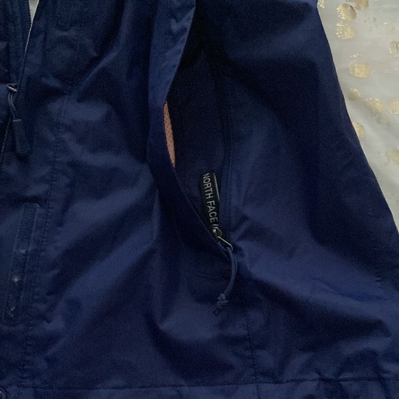 The North Face Navy Blue and Pink Rain Jacket - Picture 7 of 11